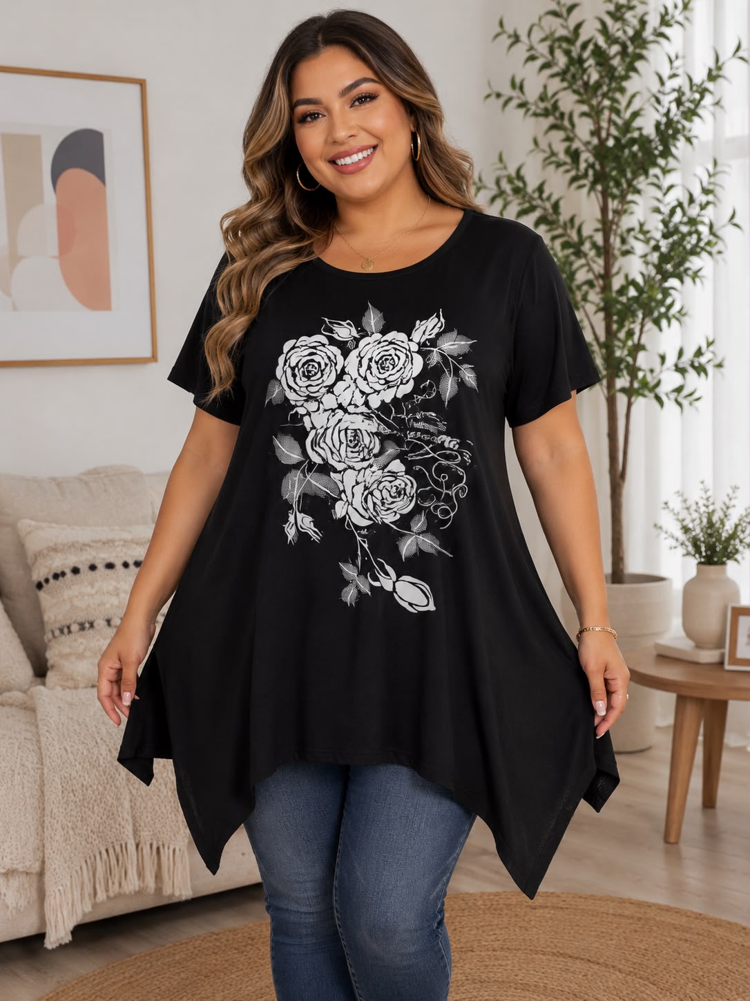 Blusa túnica estampado de rosas negro